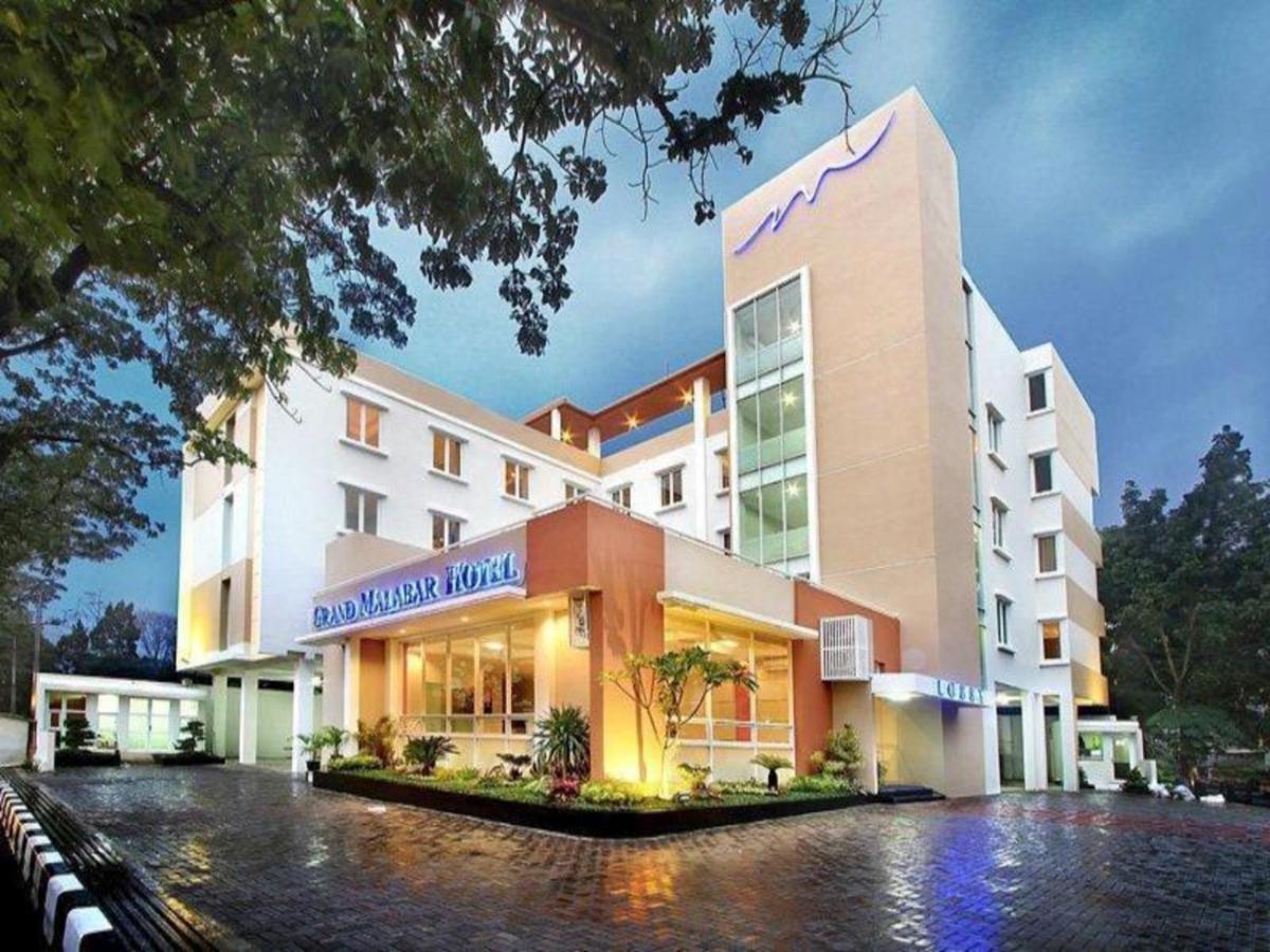 Urbanview Hotel Grand Malabar Bandung Buitenkant foto