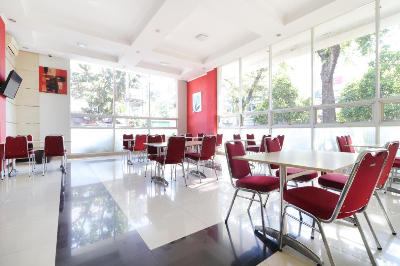 Urbanview Hotel Grand Malabar Bandung Buitenkant foto