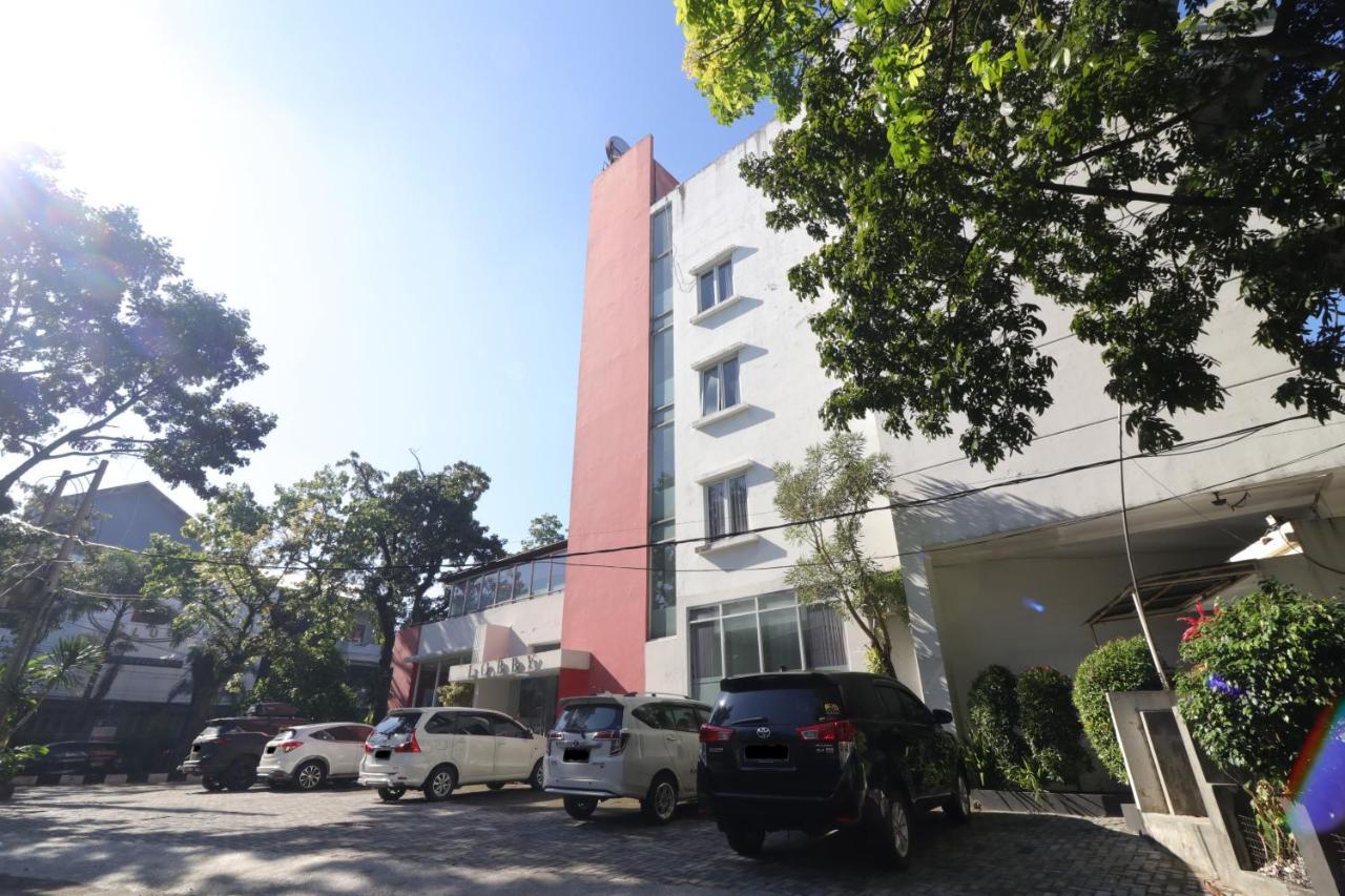 Urbanview Hotel Grand Malabar Bandung Buitenkant foto