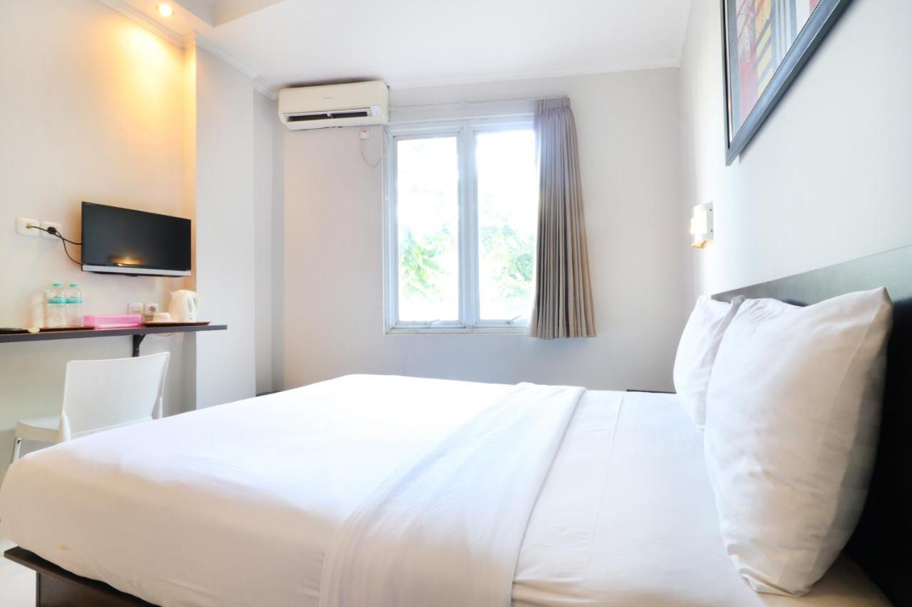 Urbanview Hotel Grand Malabar Bandung Buitenkant foto
