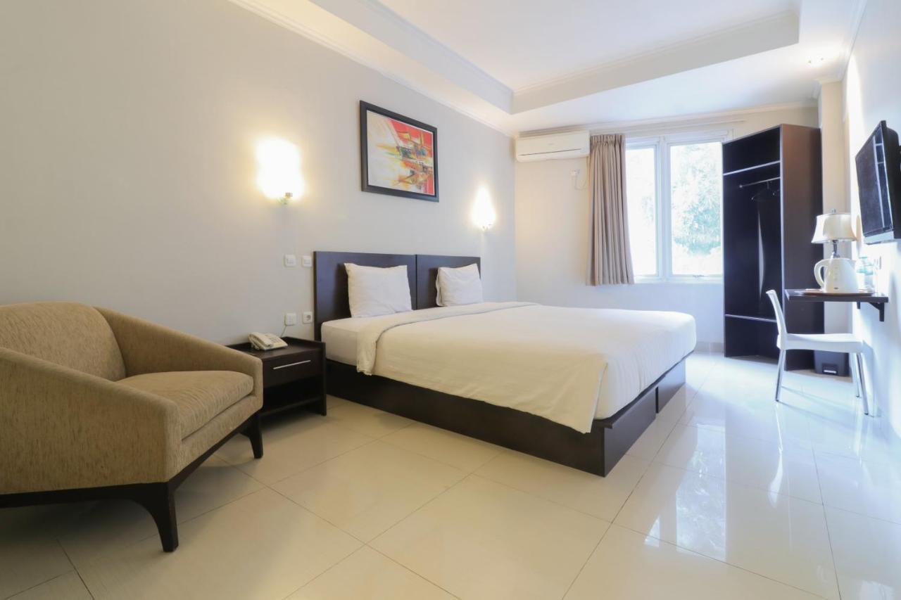 Urbanview Hotel Grand Malabar Bandung Buitenkant foto