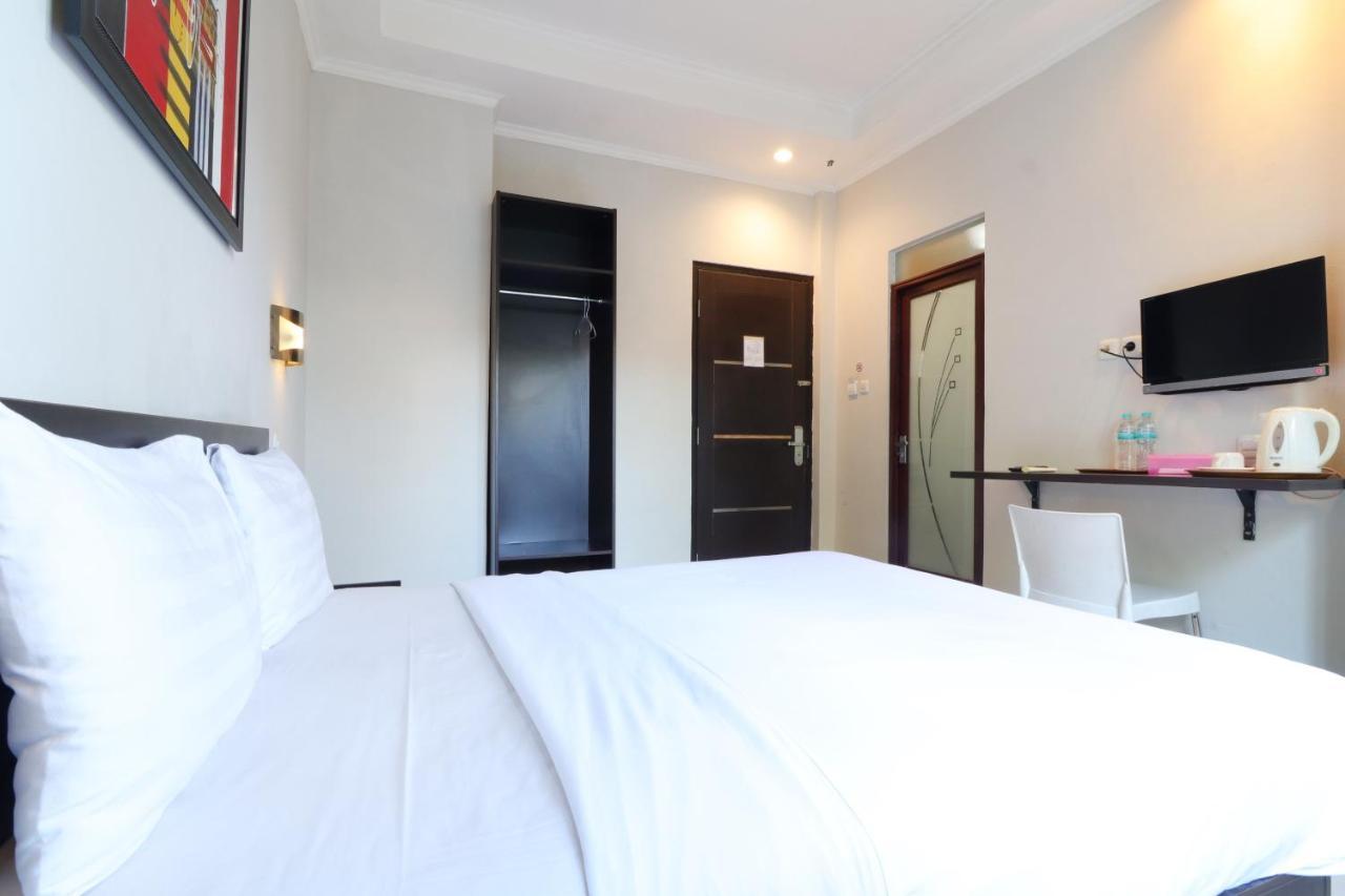 Urbanview Hotel Grand Malabar Bandung Buitenkant foto