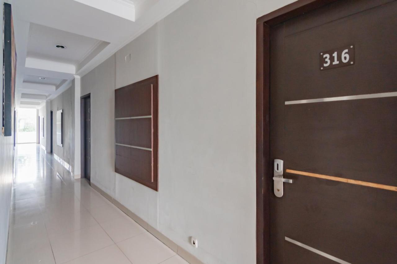 Urbanview Hotel Grand Malabar Bandung Buitenkant foto